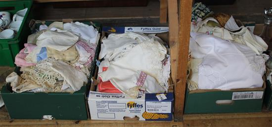 3 boxes of linen